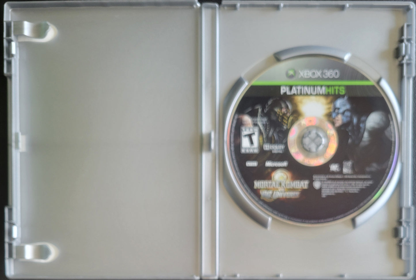 Mortal Kombat Vs DC Universe *Platinum Hits* - (CWB) - Microsoft XBOX 360 - Pre-Owned Like New CLEAN DISC