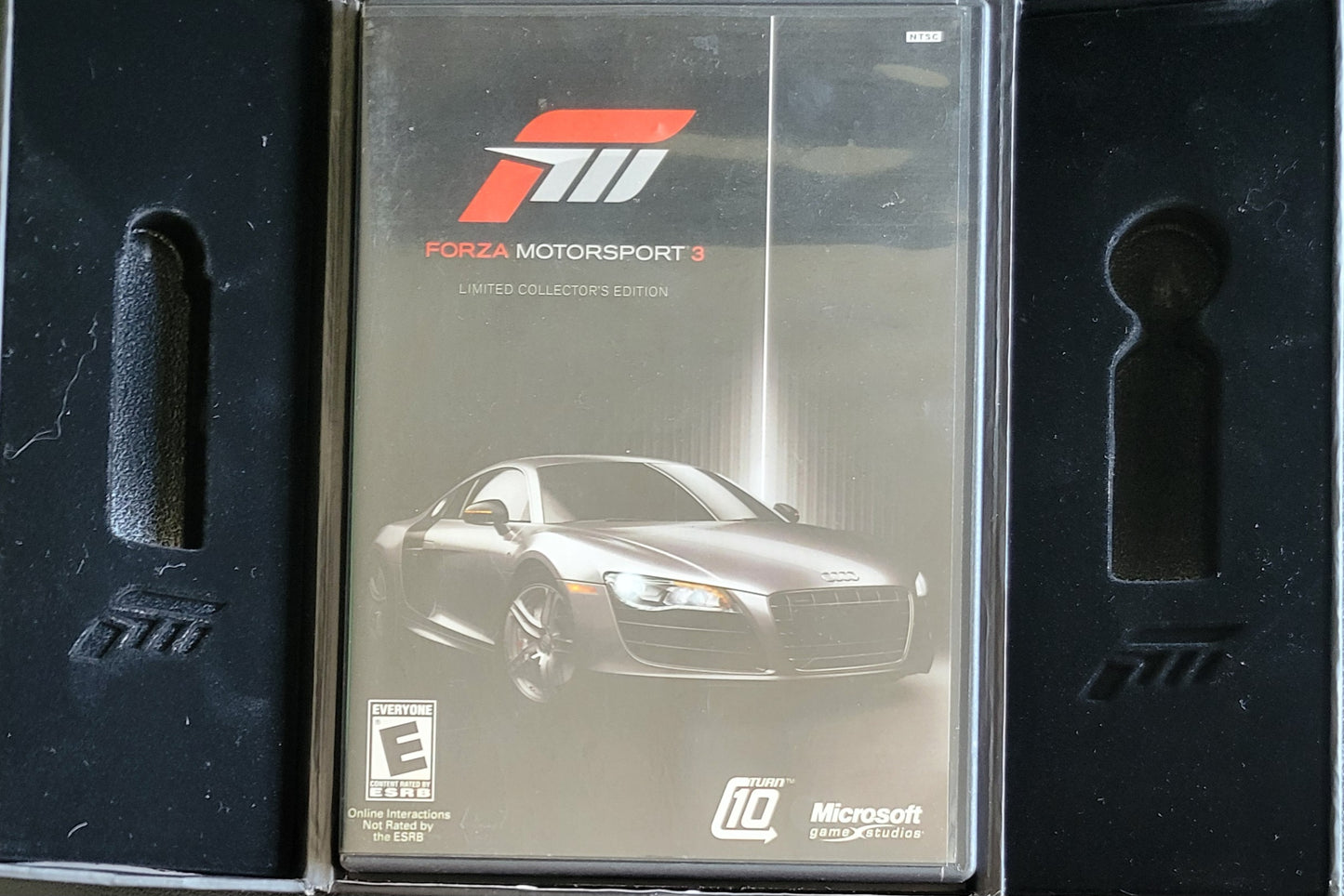 Forza Motorsport 3 Limited Collectors Edition - (CIB) - Microsoft XBOX 360 - Pre-Owned Like New CLEAN DISC