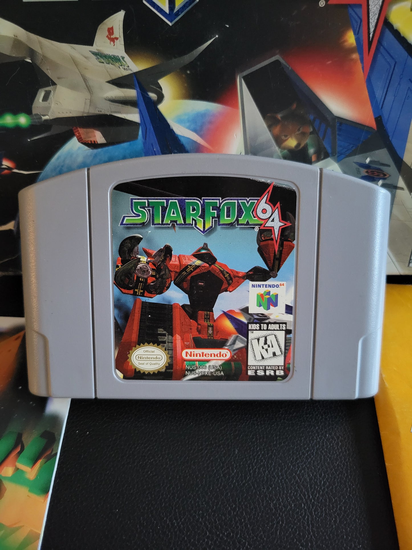 Starfox 64: Players Choice Edition NINTENDO N64 (1997) (CIB) COMPLETE + Protector