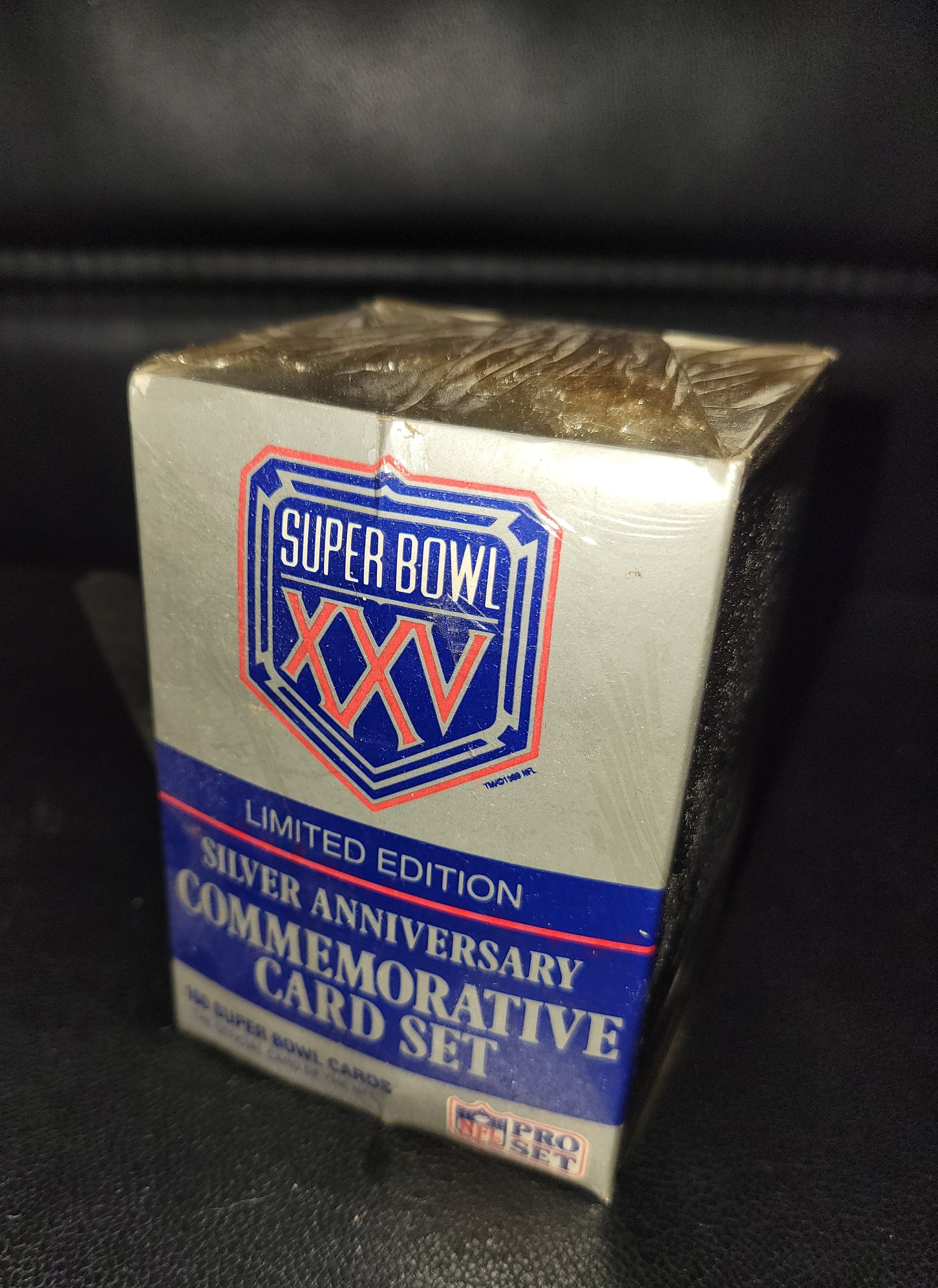 limited edition silver anniversary commemorative card set 1991 Pro Set Super Bowl XXV Silver Anniversary Football Box