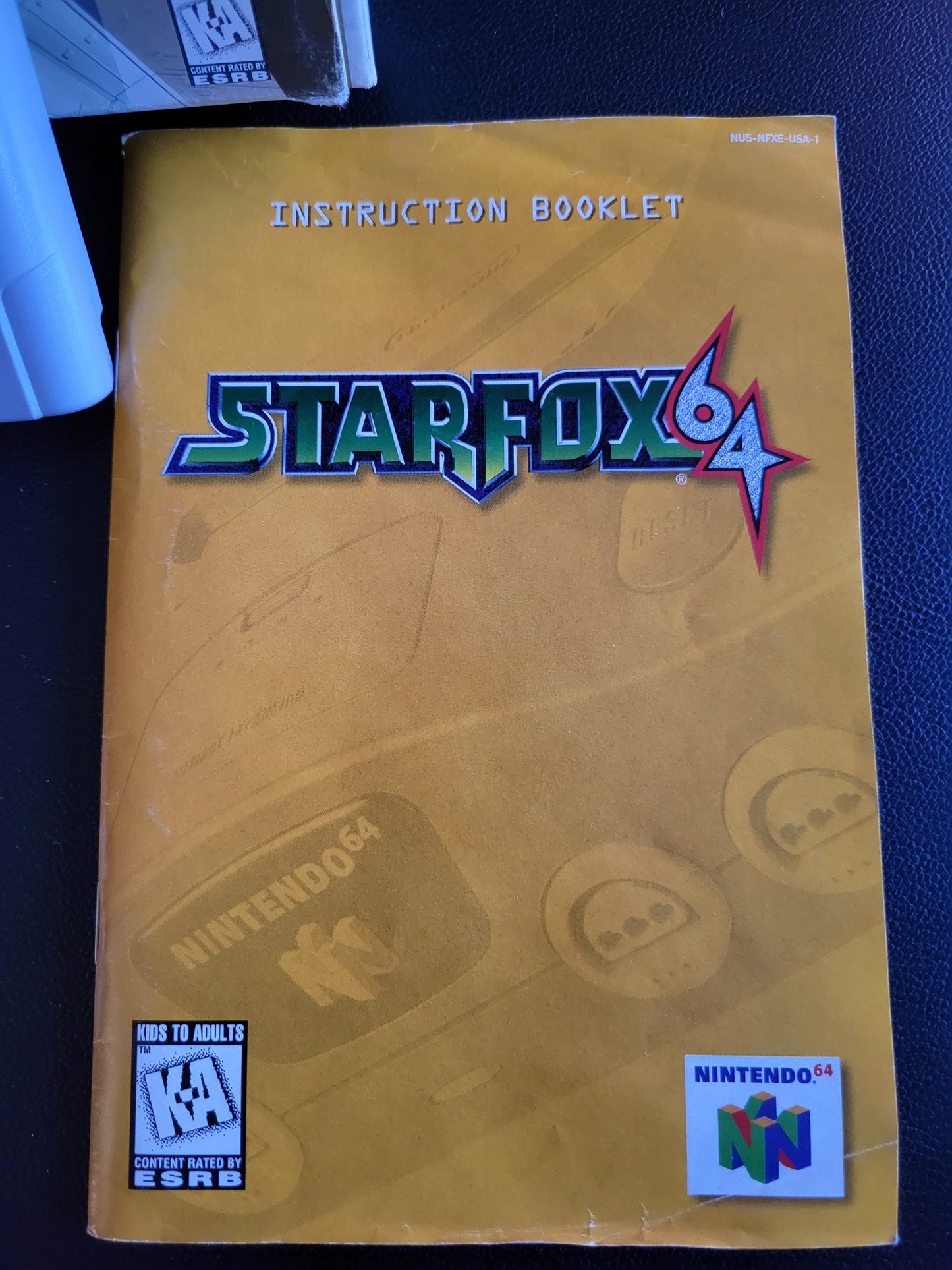 Starfox 64: Players Choice Edition NINTENDO N64 (1997) (CIB) COMPLETE + Protector