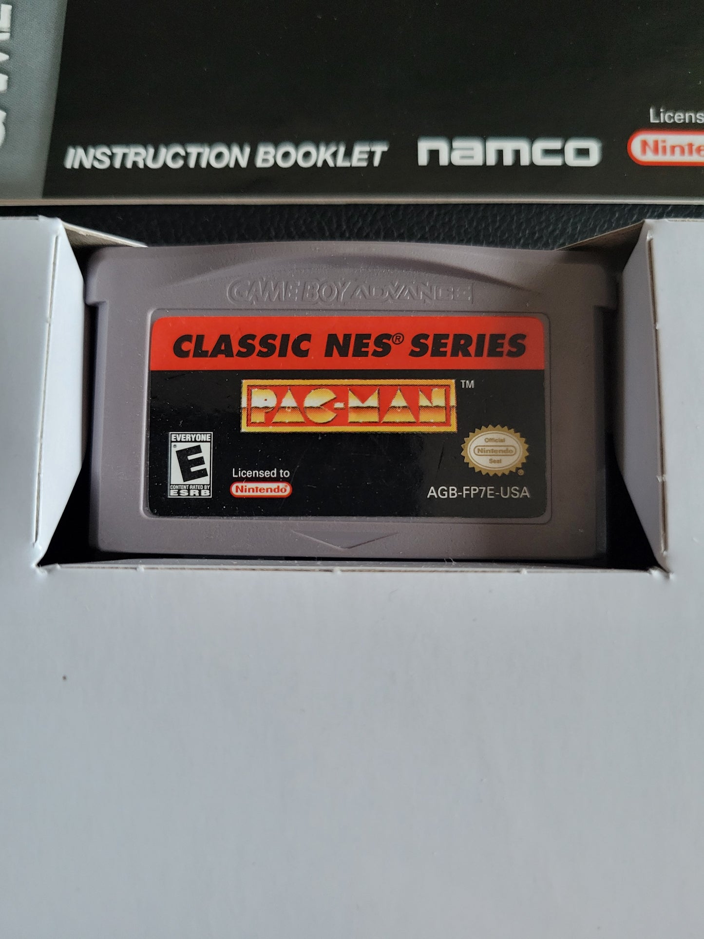 Pac-Man (CIB) Classic NES Series 2004 (VG) - GAMEBOY ADVANCE GBA + Protector