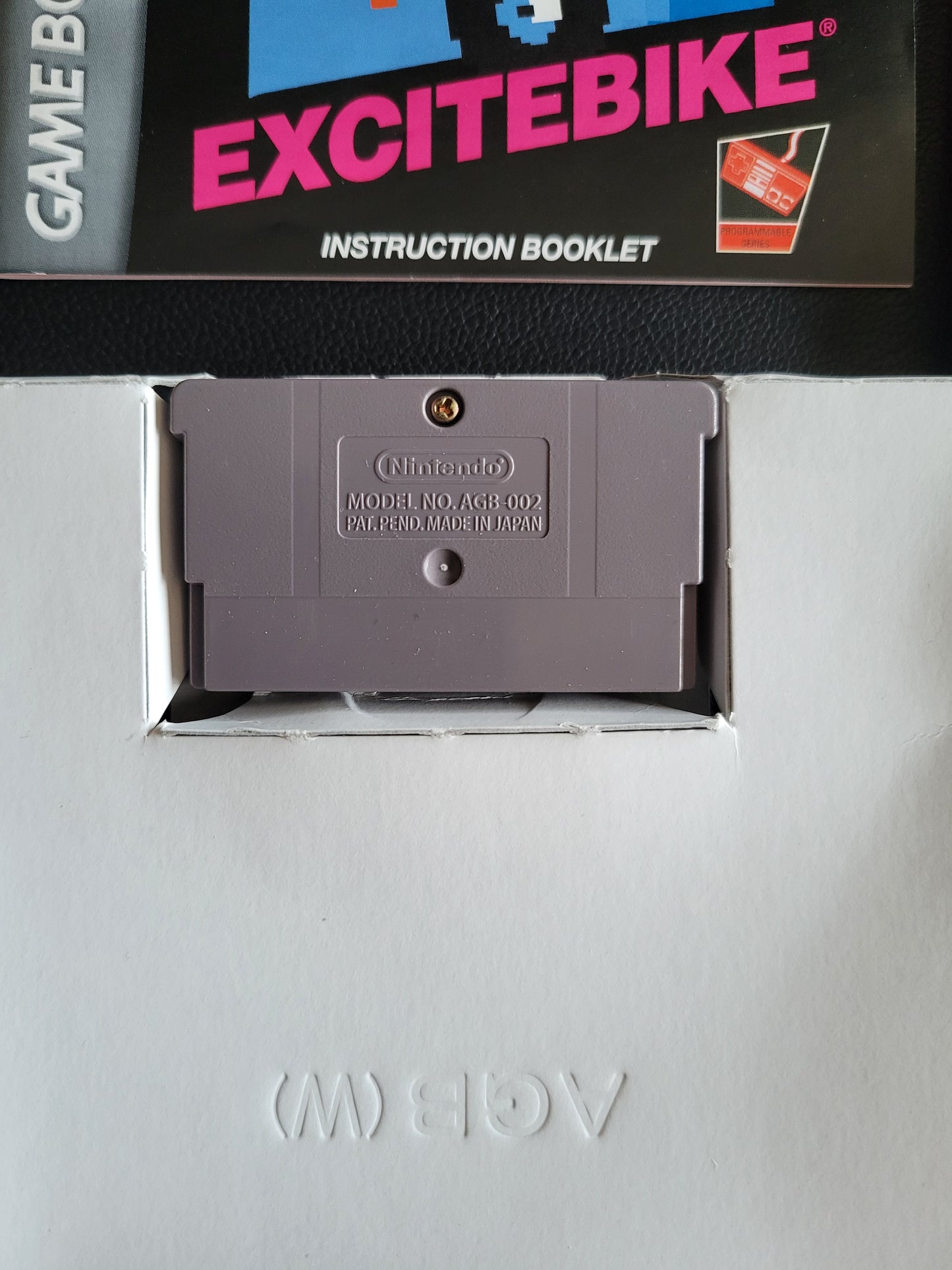 EXCITEBIKE (CIB) Classic NES Series 2004 (VG) - GAMEBOY ADVANCE GBA + Protector