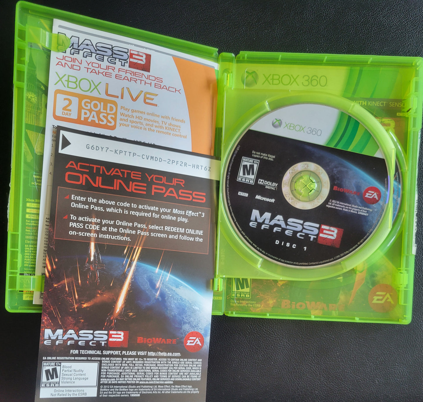Mass Effect 3 - (CIB) + Reg Card - Microsoft XBOX 360 - Pre-Owned Like New CLEAN DISC