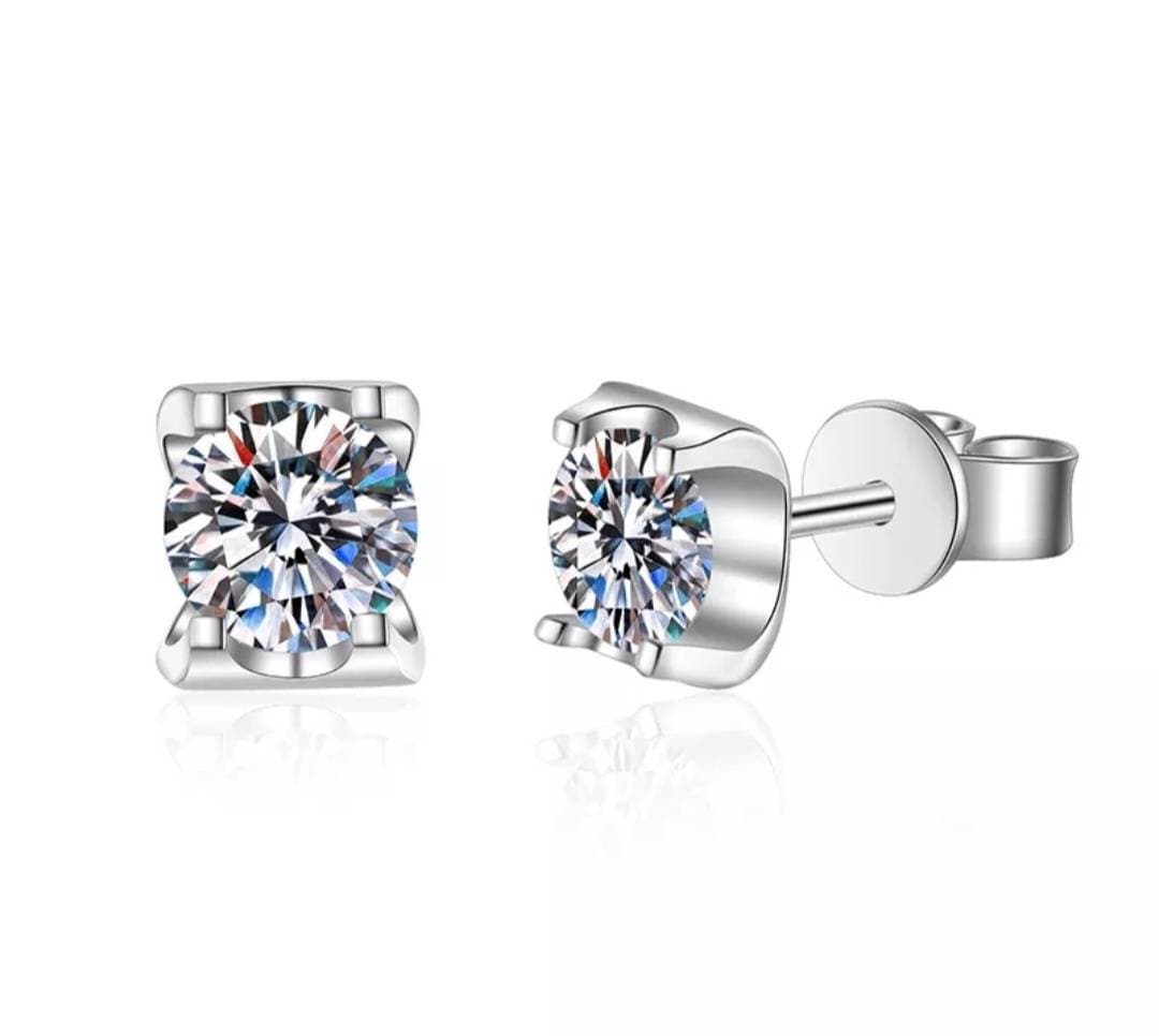 1 Carat Certified Moissanite Brilliant Round Cut VVS1 D (Colorless) Moissanite Stud Earrings White Gold GRA Diamond Test - Best Quality