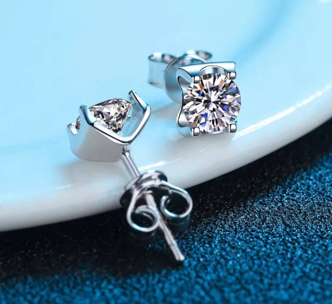 1 Carat Certified Moissanite Brilliant Round Cut VVS1 D (Colorless) Moissanite Stud Earrings White Gold GRA Diamond Test - Best Quality