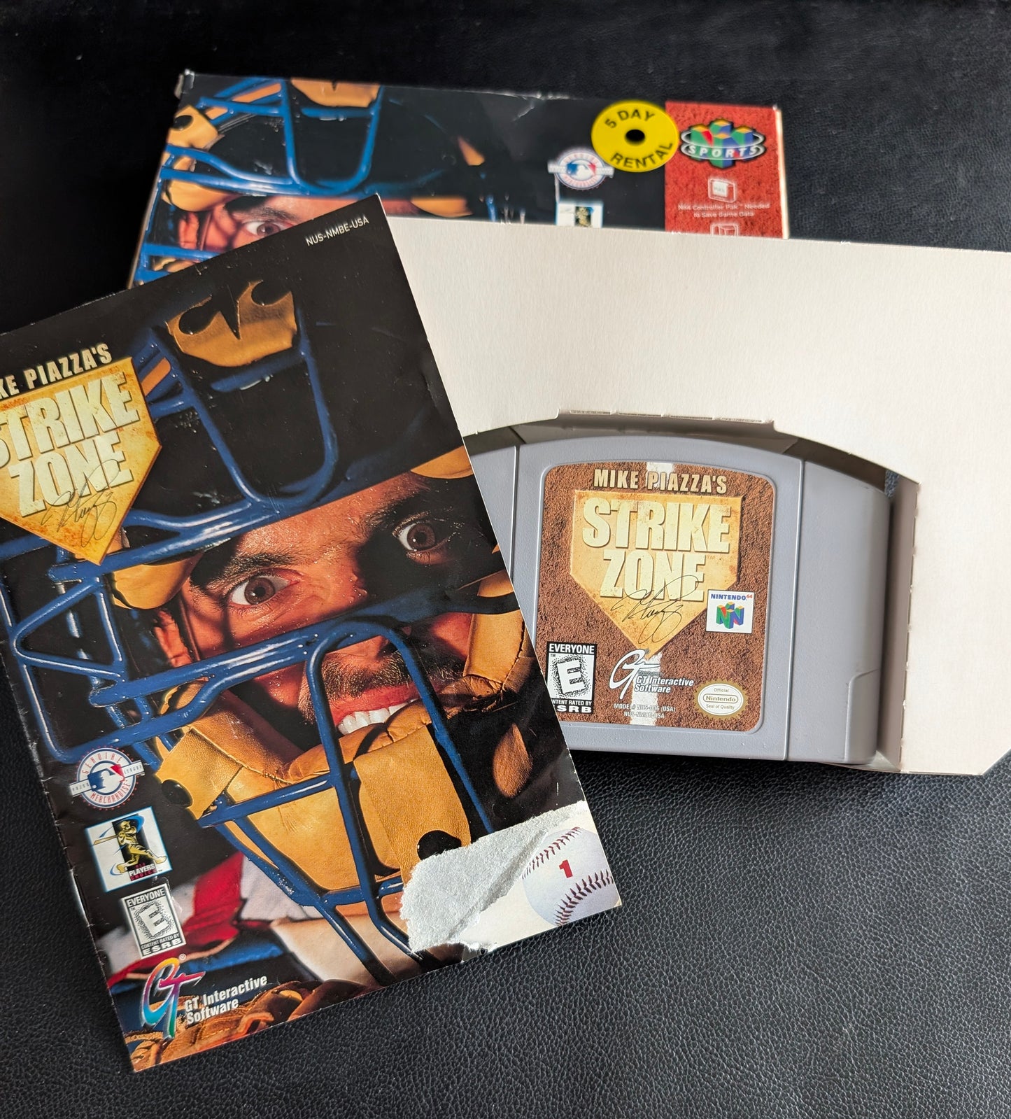 Mike Piazza’s Strike Zone Nintendo 64 (N64) – Complete in Box (CIB) with Manual & Protector – Excellent Condition
