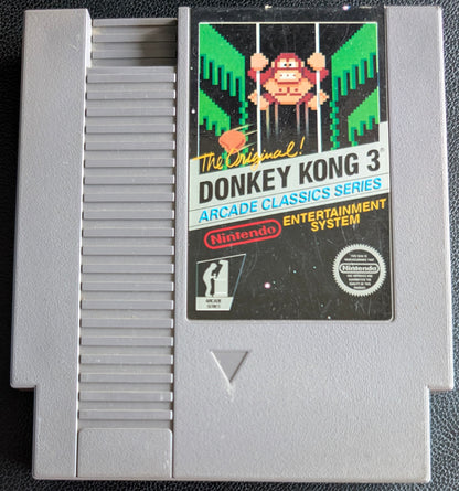 Donkey Kong 3 + BOX - 1986 Nintendo NES | Tested | Protection Sleeve