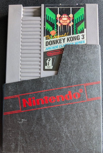 Donkey Kong 3 + BOX - 1986 Nintendo NES | Tested | Protection Sleeve