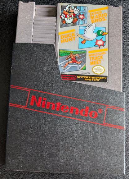 Super Mario Bros. / Duck Hunt / World Class Track Meet - 1988 Nintendo NES | Tested & Working | Great Shape | Protection Sleeve