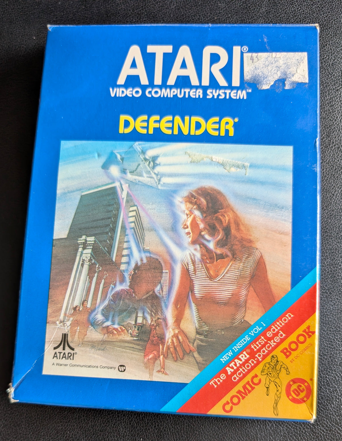 Defender (Atari 2600) 1982 | COMPLETE | Black Label Cartridge + Manual / 1st Edition Comic Book!