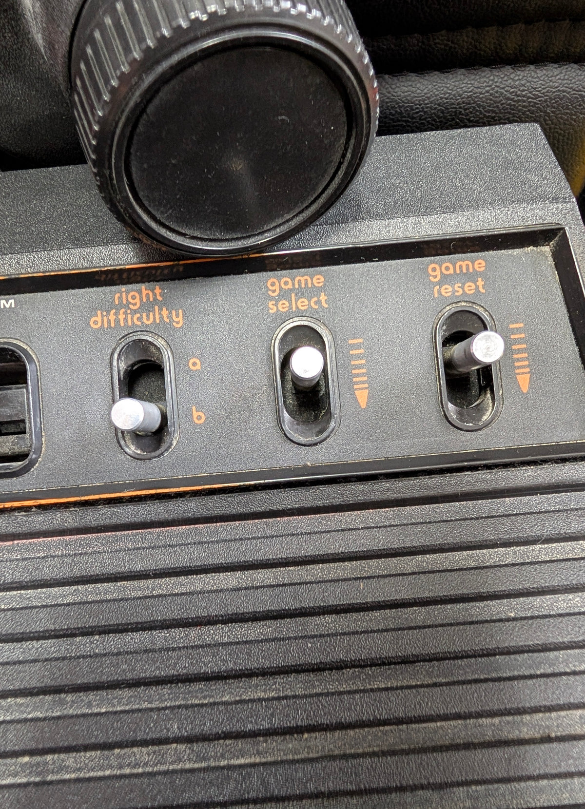 Atari 2600 Woodgrain Console | 2 Paddle Controllers + Joystick | Great 2-Player Package
