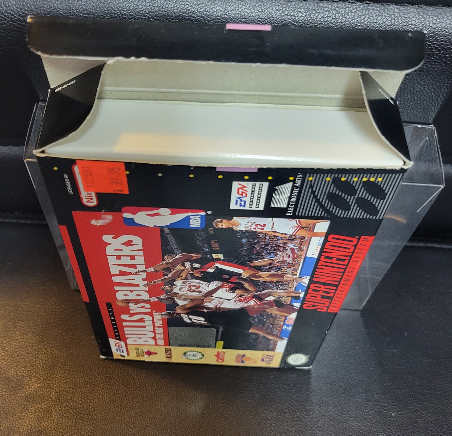 BULLS Vs Blazers (SNES) - Super Nintendo Ent. 1993 IMMACULATE Condition FACTORY PLASTIC - (CIB)