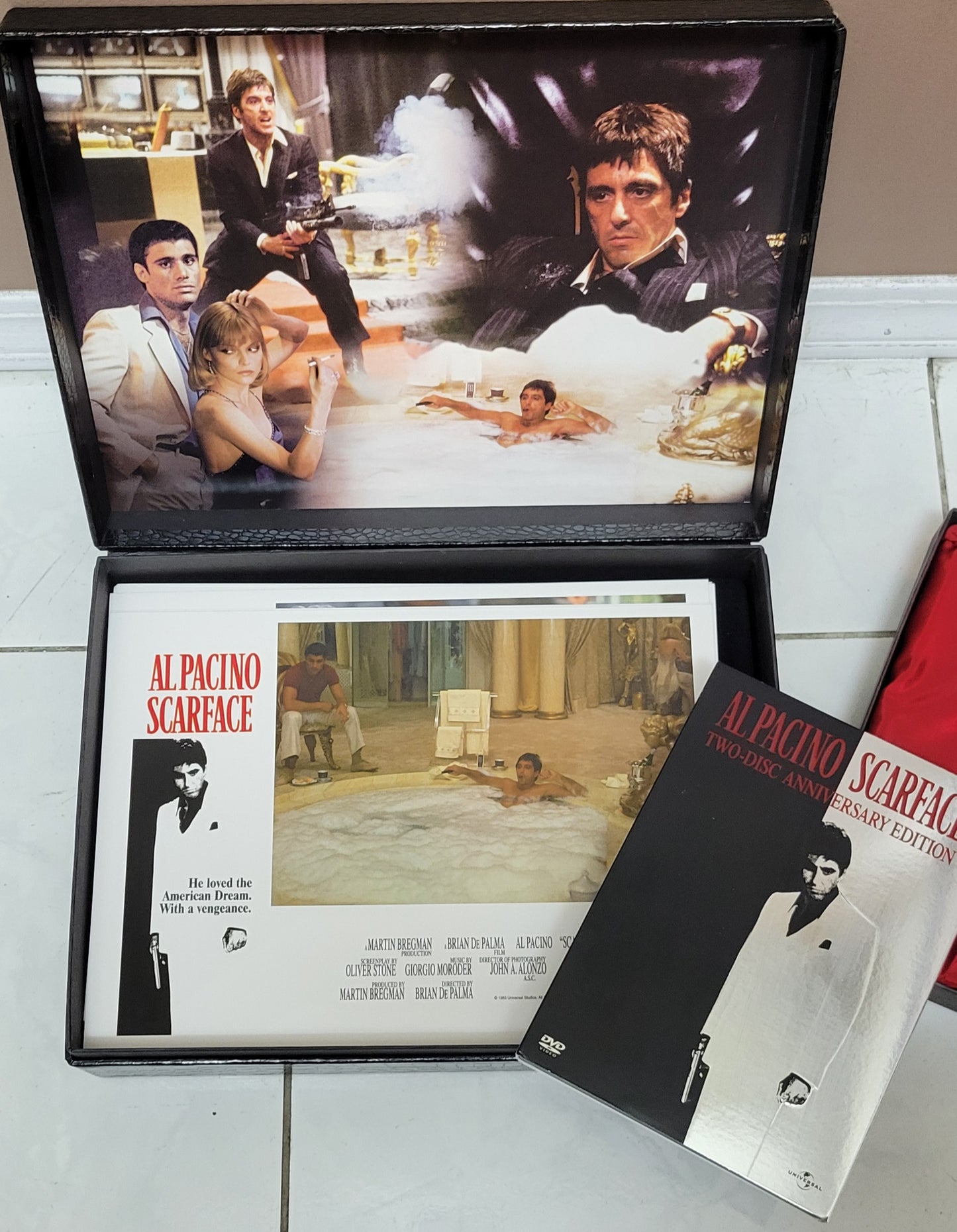 Al Pacino SCARFACE ANNIVERSARY EDITION BOXED SET COMPLETE!!! Includes 8 Original Posters + Alloy Money Clip + 2 DVD