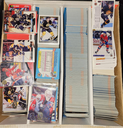 2500 - 4500 Hockey Cards Untouched In Over 25 Years 89 90's Flair Pro Set Opee-Chee Upper Deck Score Investment Nhl + Lots Of Rookies! MINT