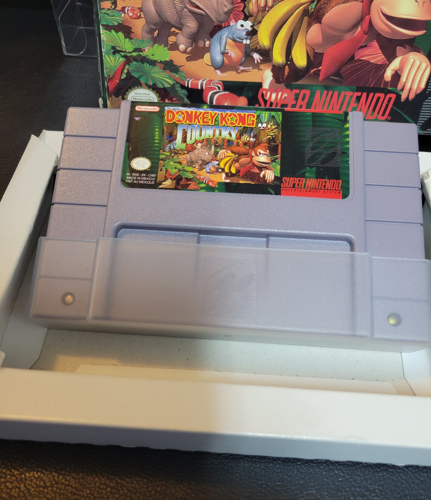 DKC Donkey Kong Country (SNES) - Super Nintendo Ent. 1994 Cart In Pristine Condition - CWB Box + Cartridge