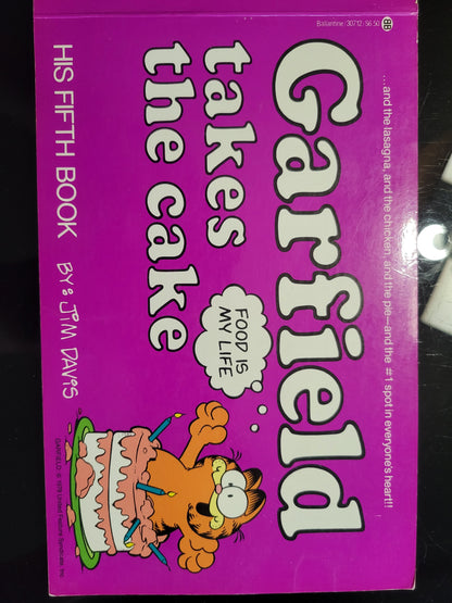 1st EDITION 1980s GARFIELD Book Club Edition: "Garfield Takes The Cake" 5th Softcover Book!