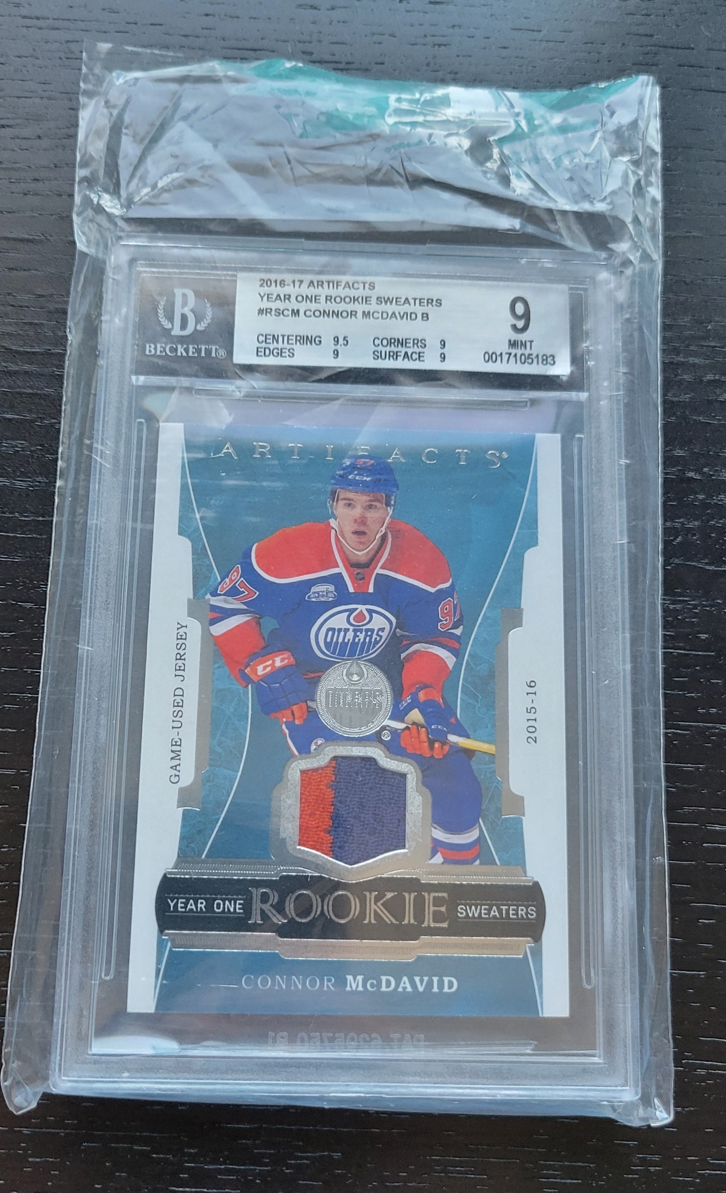 2015 2016 CONNOR MCDAVID ARTIFACTS HOCKEY YEAR ONE ROOKIE SWEATERS GAME USED BGS 9 MINT