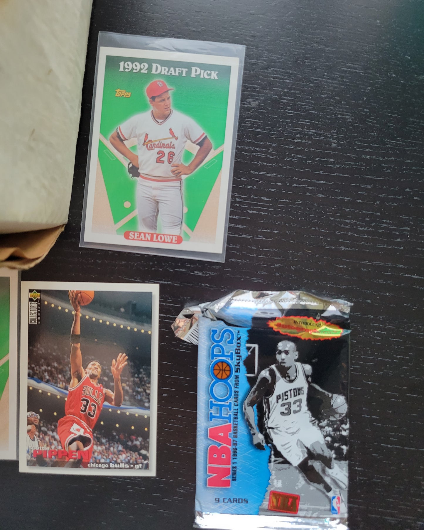 *Very Interesting* Long Box Estimated 3 - 500 Various Sports 80s 90s Possible Hockey Baseball Basketball Golf Metal Rock Band Boxed Since New Great Investment Opportunity