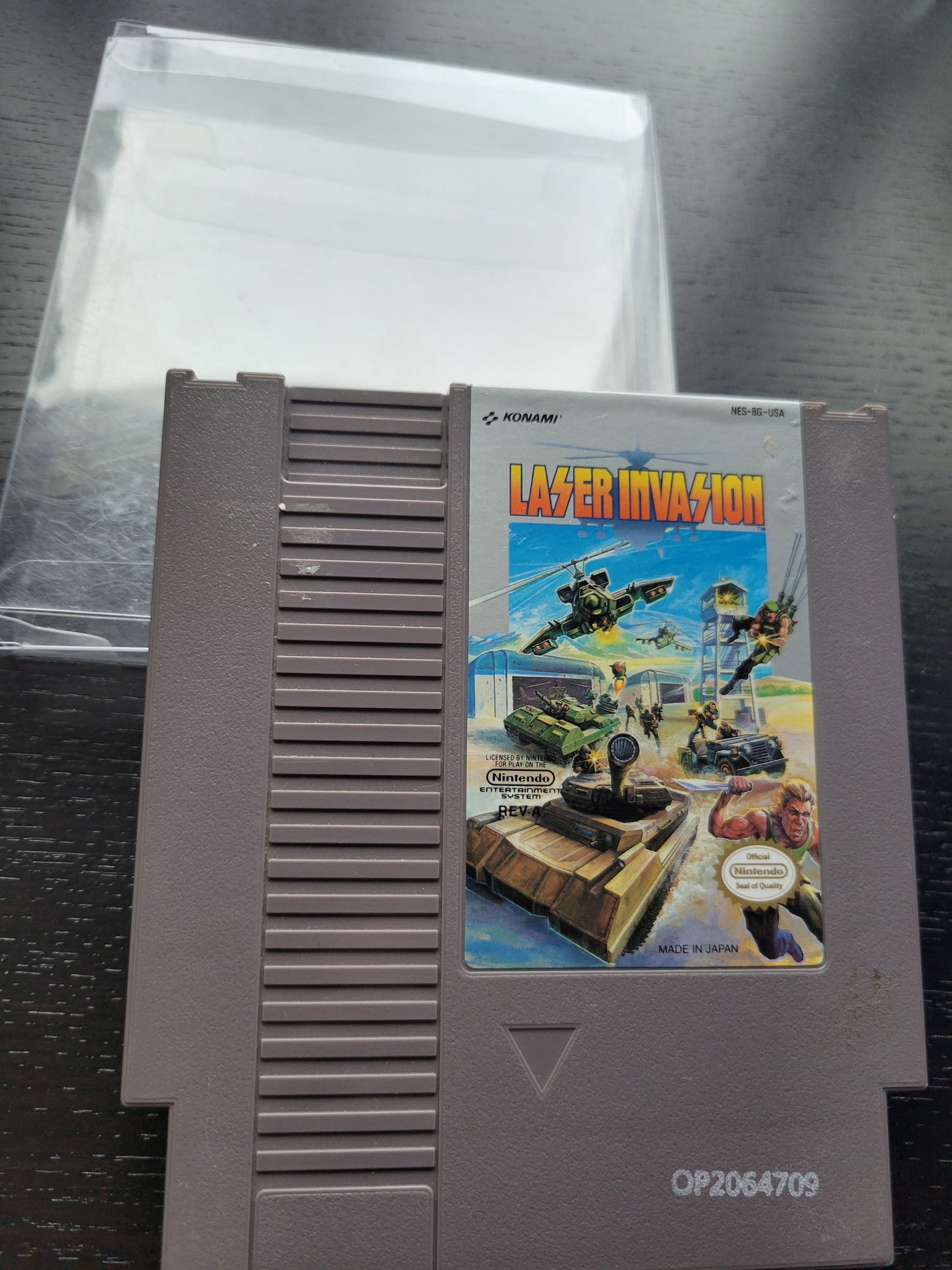 Original LASER INVASION - NES (1991 Nintendo Entertainment System) 72 Pin 8 Bit Video Game Cartridge + Protector GREAT SHAPE