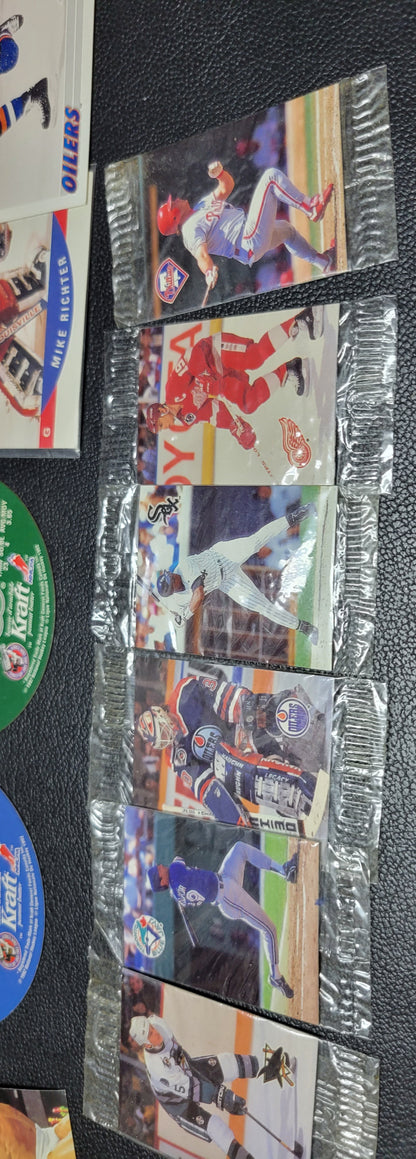 SEALED Hard To Find Miniature Kraft + Humpty Dumpty MLB + NHL Hockey Card Lot Great Condition Smoke Free Home