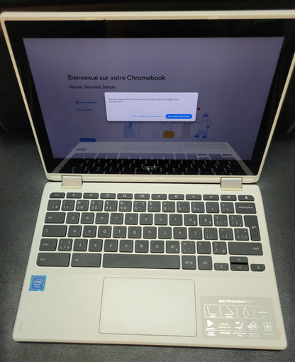 Acer Chromebook R11 FLIP - 11.6" TOUCH Platinum White Immaculate Condition CIB *LIKE NEW*