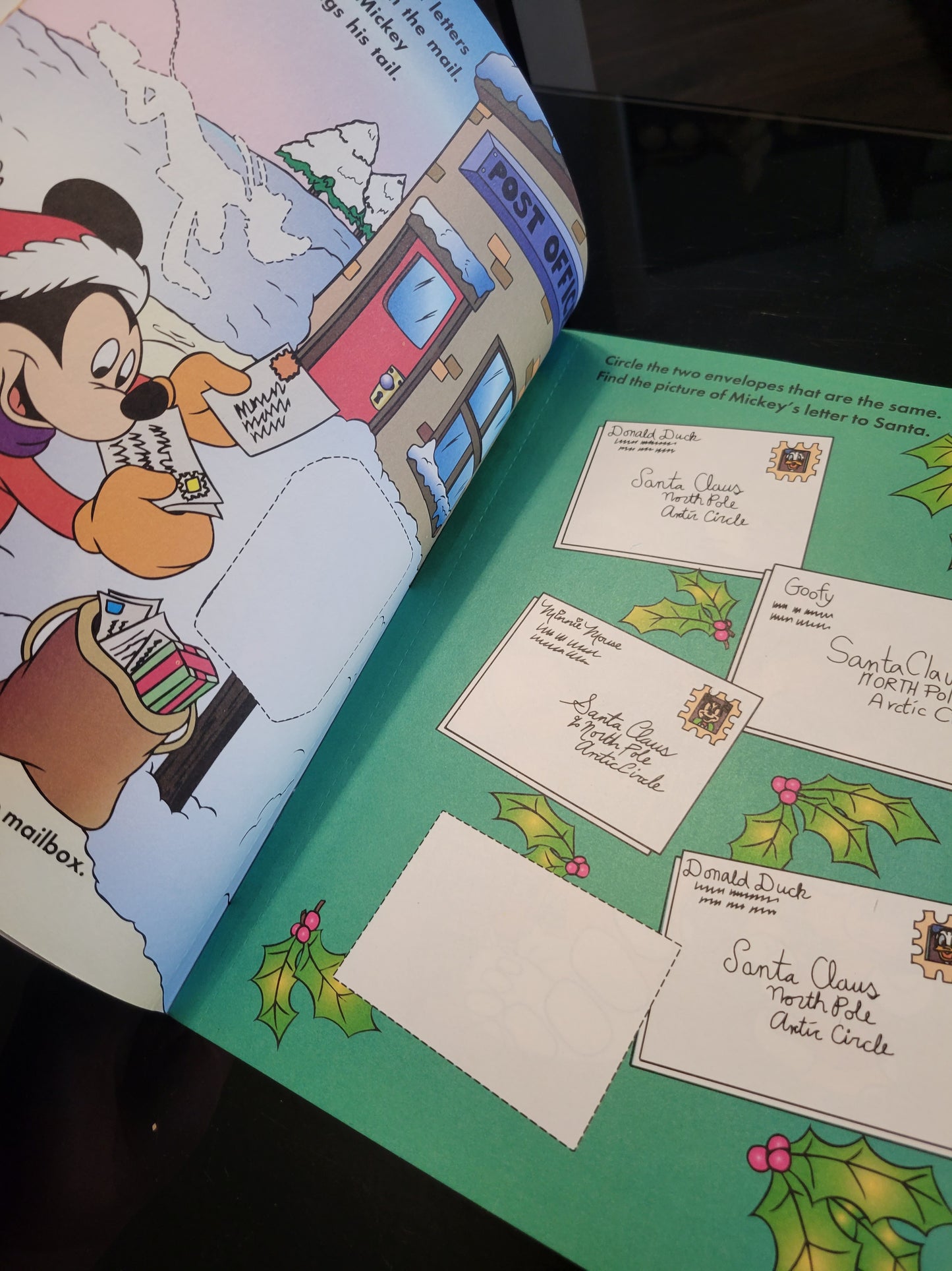 Vintage MICKEY MOUSE Mickey & Friends: Jingle All The Way 1997 Christmas Activity Workbook ORIGINAL Pre-Owned