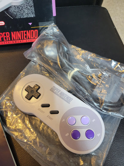 SNS-005 Controller (SNES) - Super Nintendo Ent. 1991 PRISTINE Condition FACTORY PLASTIC - (REAL CIB)