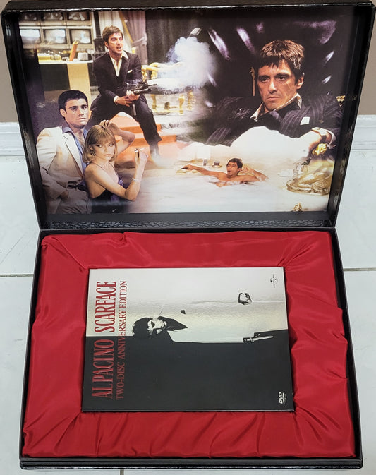 Al Pacino SCARFACE ANNIVERSARY EDITION BOXED SET COMPLETE!!! Includes 8 Original Posters + Alloy Money Clip + 2 DVD