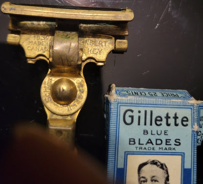 Early 1937 HAND MADE SCHICK RAZOR CIB + Gillette Razor Blades *Rare*