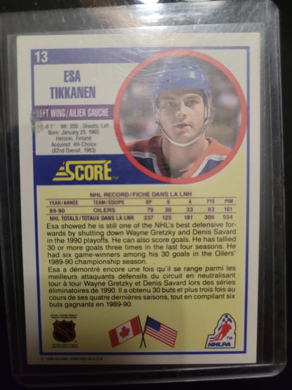 One Of A Kind SIGNED ESA TIKKANEN 4 Time Stanley Cup Champion 1990 Edmonton Oilers SCORE NHL Hockey Card Great Shape Soft + Top Loader Since New Smoke Pet Free Home Great Collector's Piece