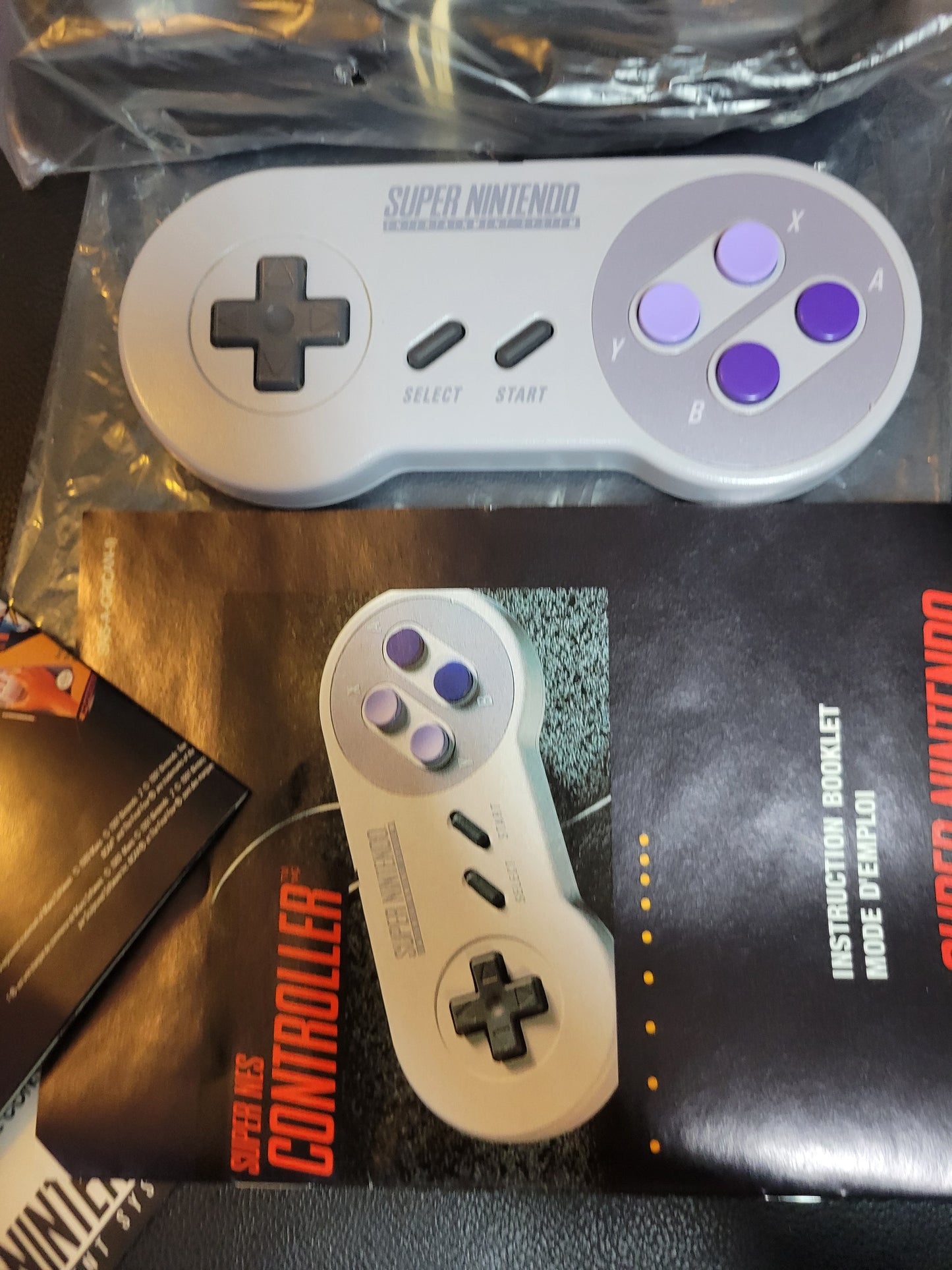 SNS-005 Controller (SNES) - Super Nintendo Ent. 1991 PRISTINE Condition FACTORY PLASTIC - (REAL CIB)