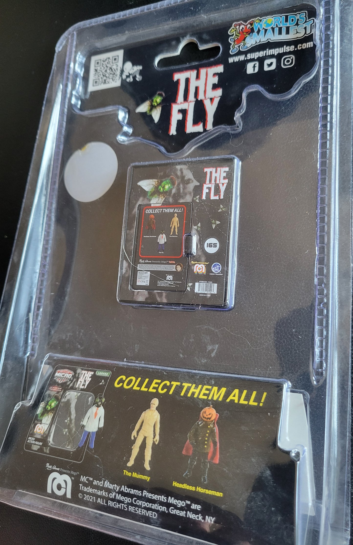 Action Micro Figures: The Fly + Collector’s Case (Legends #165) – Brand New / Factory Sealed