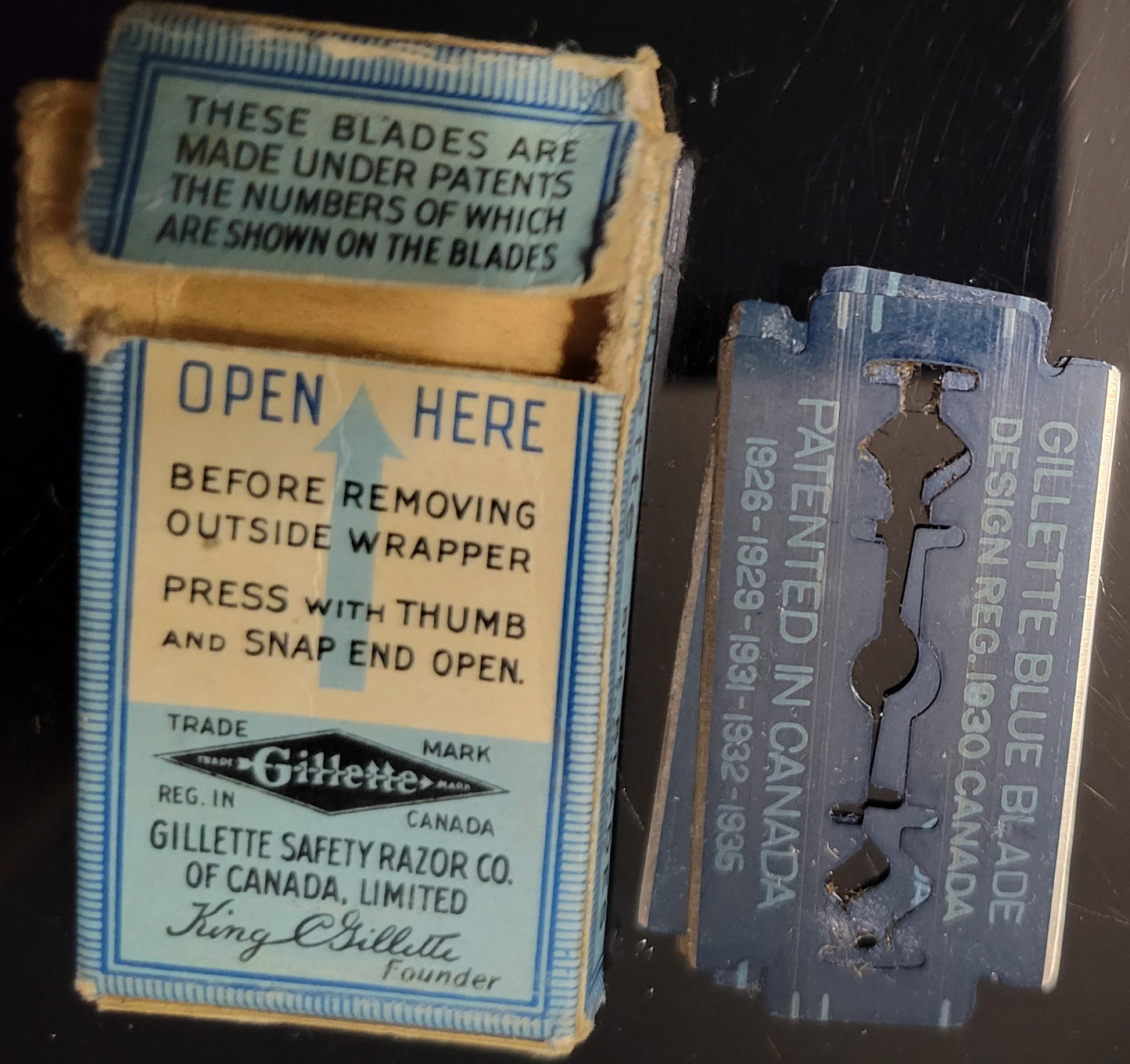 Early 1937 HAND MADE SCHICK RAZOR CIB + Gillette Razor Blades *Rare*