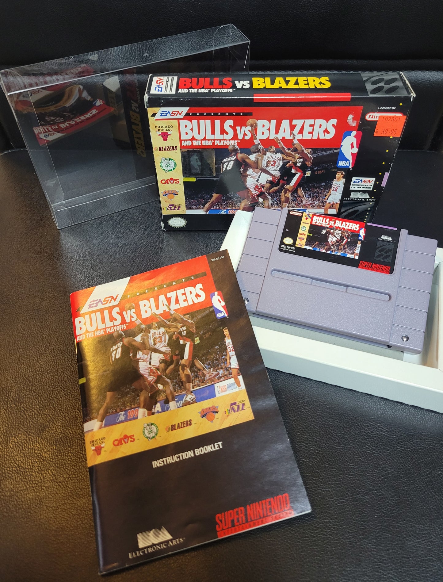 BULLS Vs Blazers (SNES) - Super Nintendo Ent. 1993 IMMACULATE Condition FACTORY PLASTIC - (CIB)