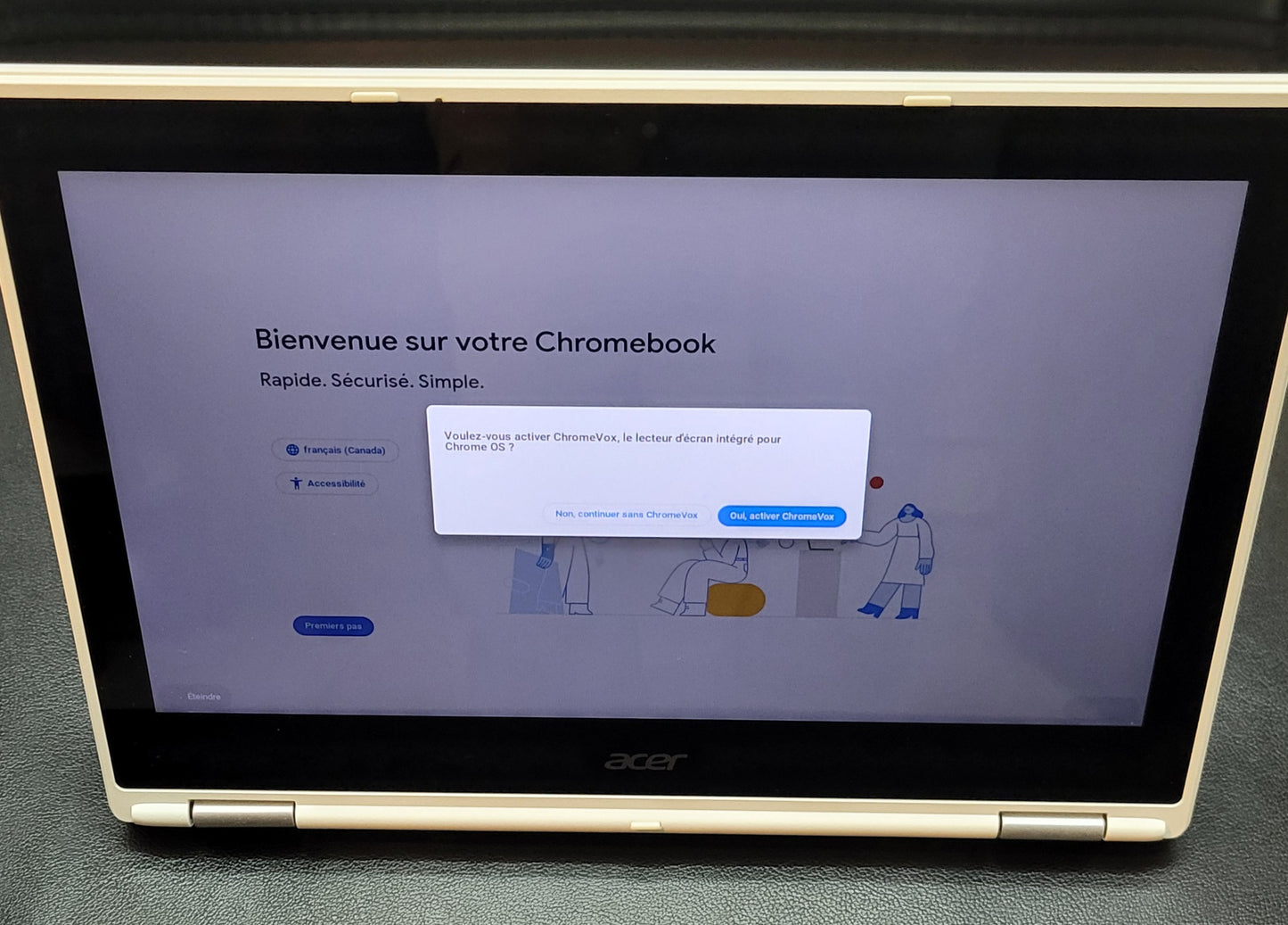 Acer Chromebook R11 FLIP - 11.6" TOUCH Platinum White Immaculate Condition CIB *LIKE NEW*