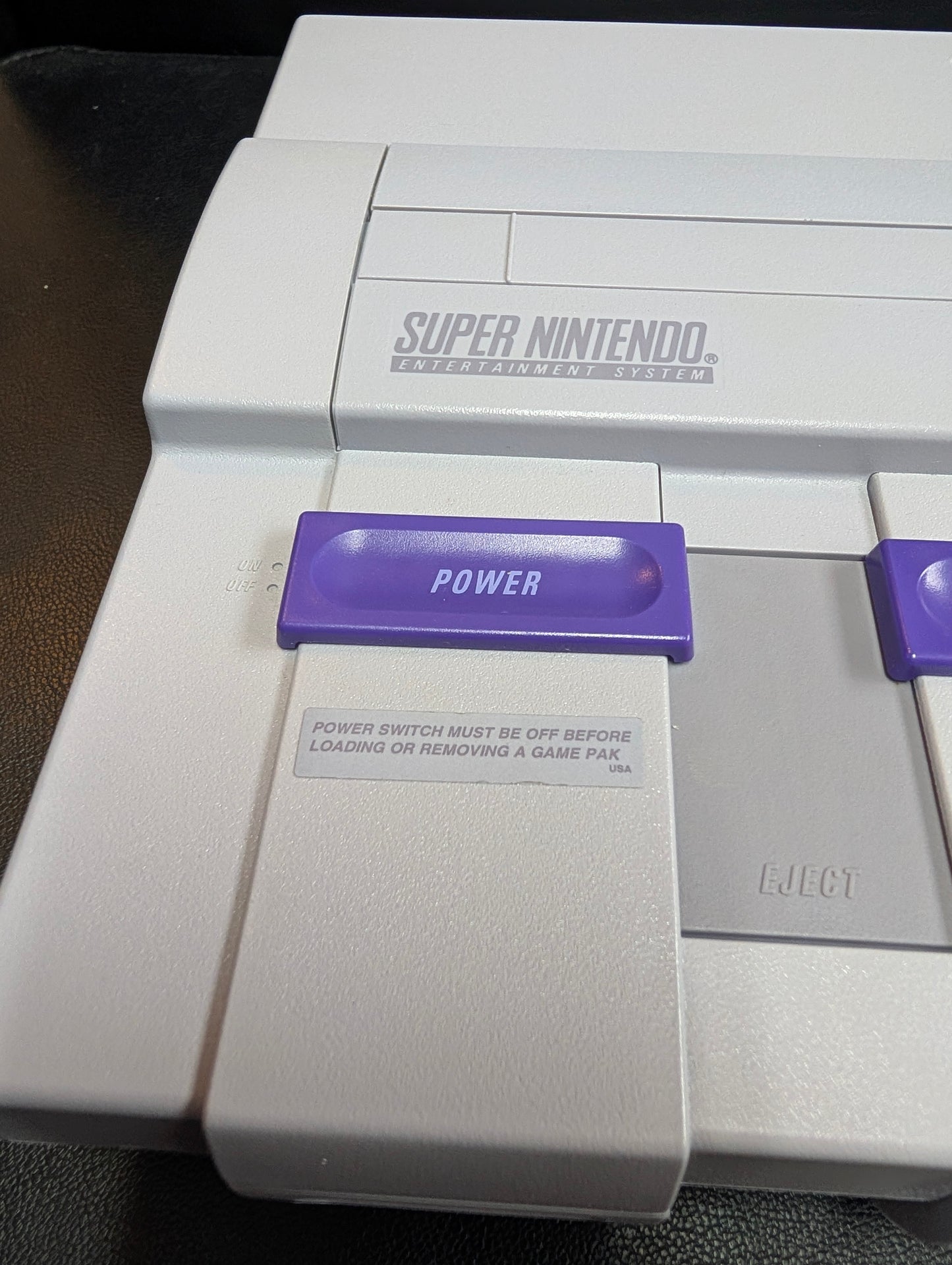 Super Nintendo Entertainment System – Complete in Box (CIB) | 4 Games + Super Scope 6 | Immaculate Condition | Original Box, Manuals & Hookups