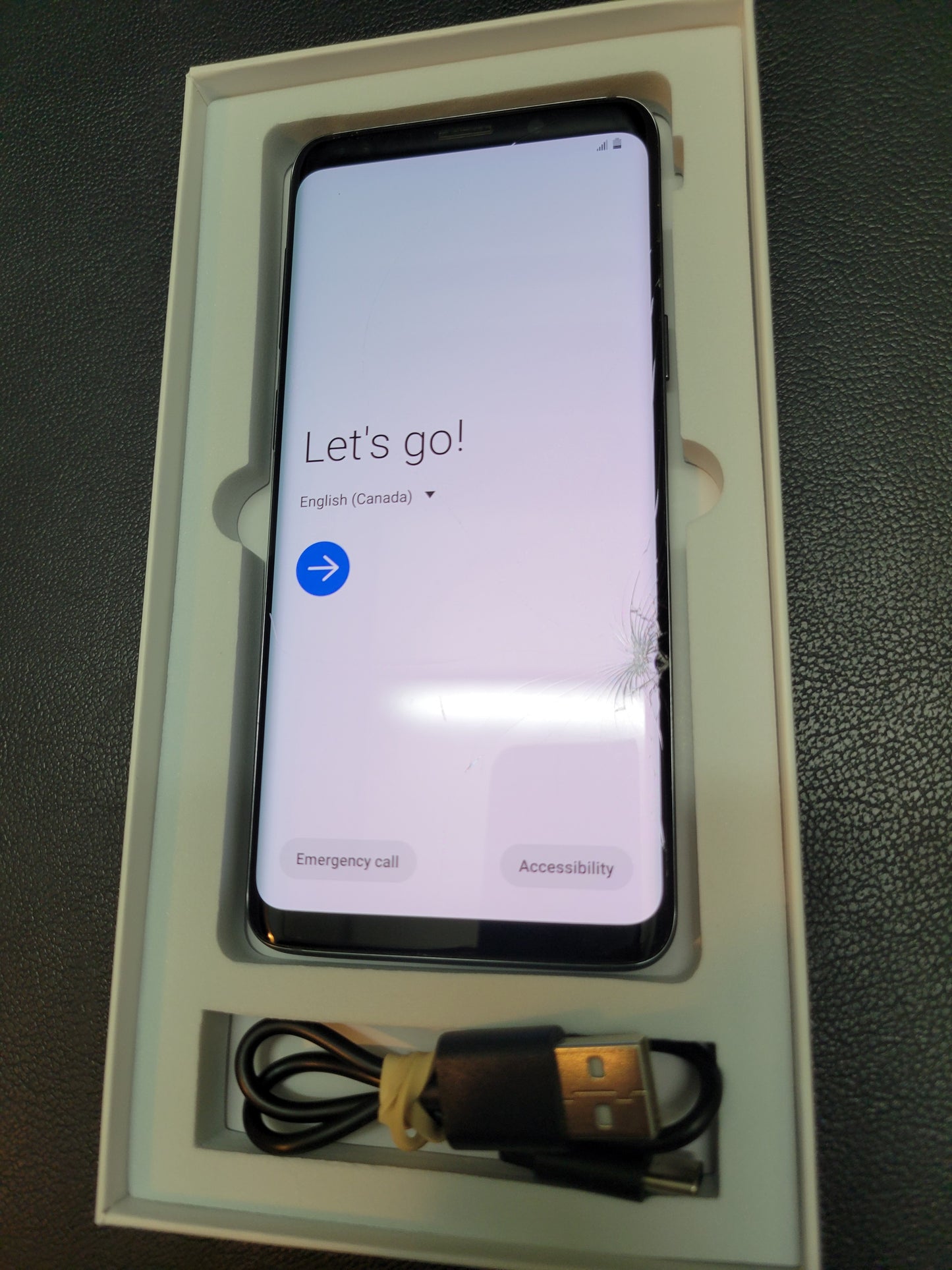 Samsung Galaxy S9 - Immaculate Condition -Minor Surface Cracks (Easily Fixed) Includes Charging Cord & Like-New OtterBox Case