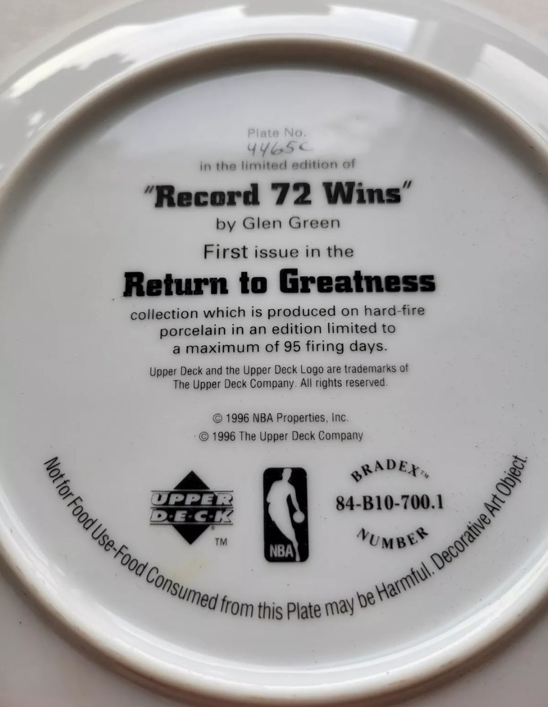 96 MICHAEL JORDAN Limited Edition Signed 72 Wins Porcelain Plate COMPLETE IN BOX