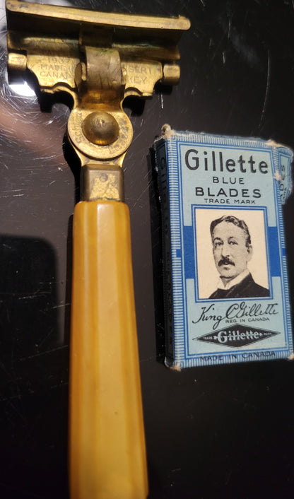 Early 1937 HAND MADE SCHICK RAZOR CIB + Gillette Razor Blades *Rare*