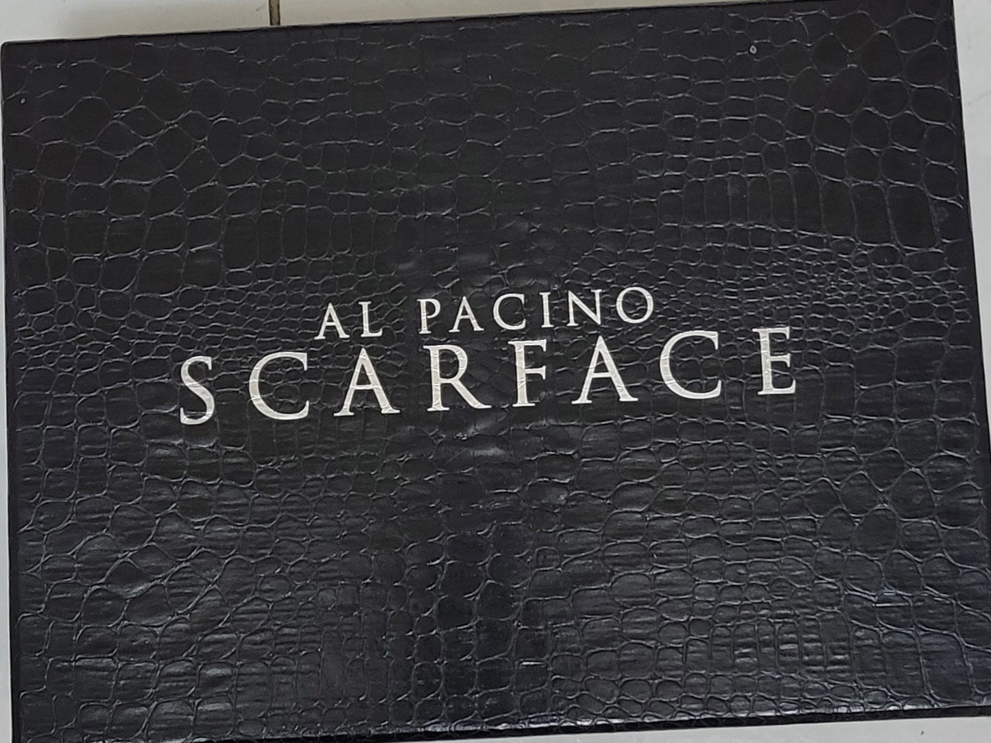 Al Pacino SCARFACE ANNIVERSARY EDITION BOXED SET COMPLETE!!! Includes 8 Original Posters + Alloy Money Clip + 2 DVD