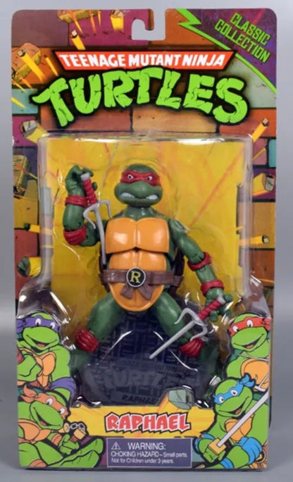 TMNT PVC Classic Collection Action Figures Boxed Set Of 4 Weapons + Weapon Included COWABUNGA DUDES!