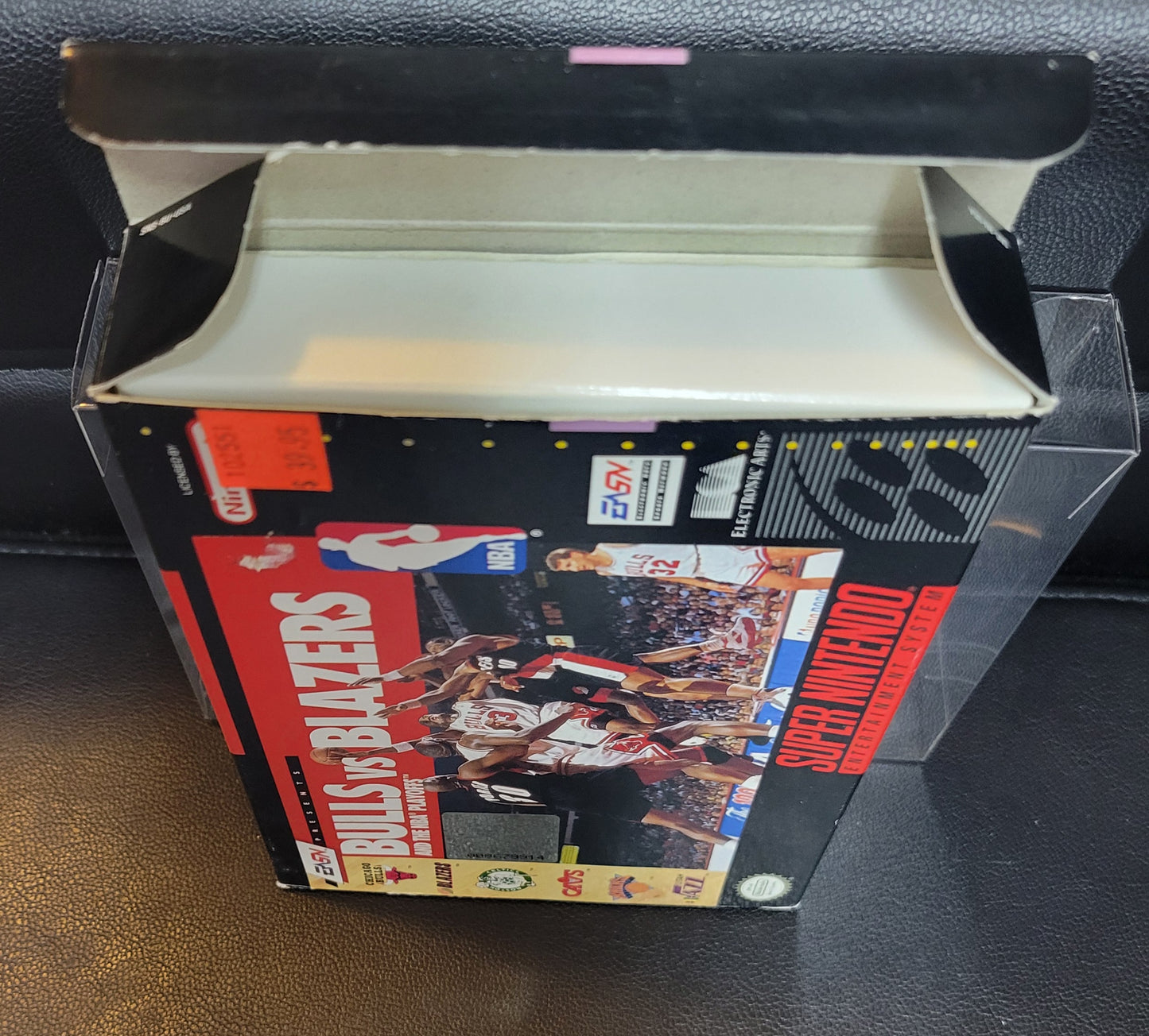 BULLS Vs Blazers (SNES) - Super Nintendo Ent. 1993 IMMACULATE Condition FACTORY PLASTIC - (CIB)