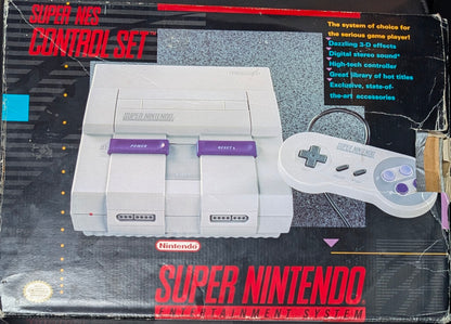 Super Nintendo Entertainment System – Complete in Box (CIB) | 4 Games + Super Scope 6 | Immaculate Condition | Original Box, Manuals & Hookups