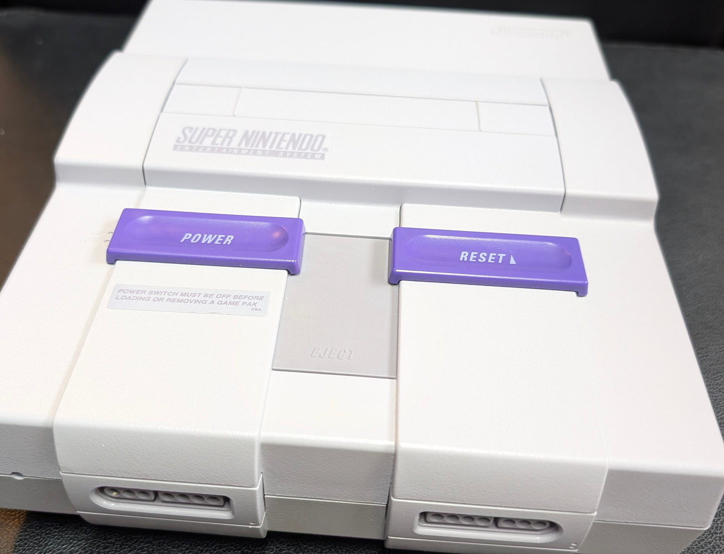 Super Nintendo Entertainment System – Complete in Box (CIB) | 4 Games + Super Scope 6 | Immaculate Condition | Original Box, Manuals & Hookups