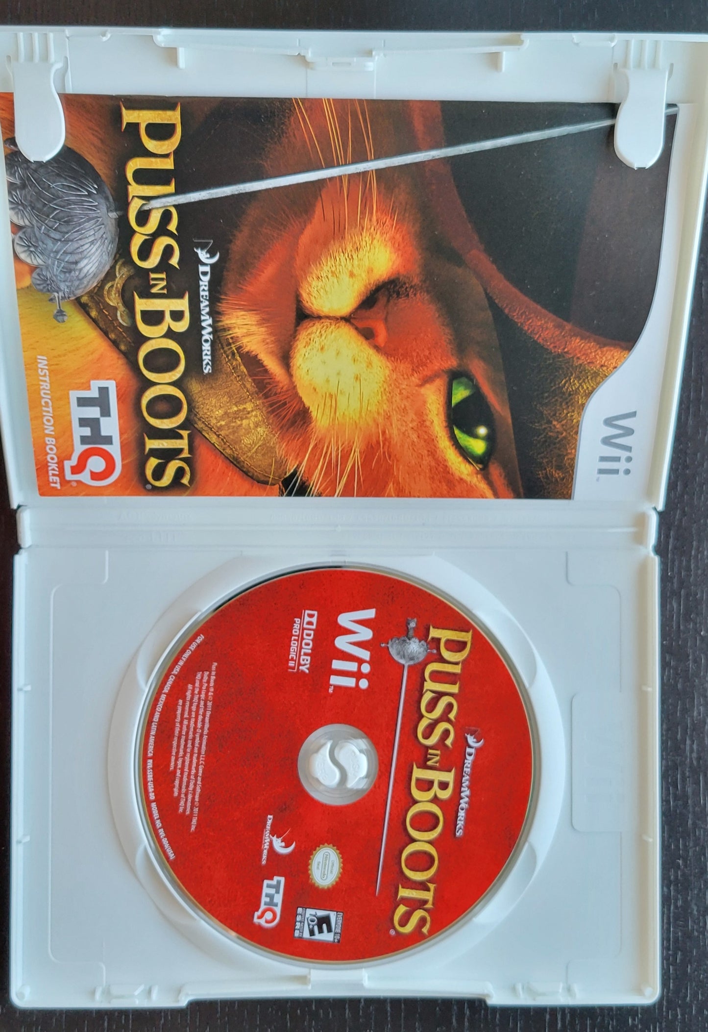 PUSS In BOOTS - 2011 Nintendo Wii - CIB Tested & Working - Clean Disc