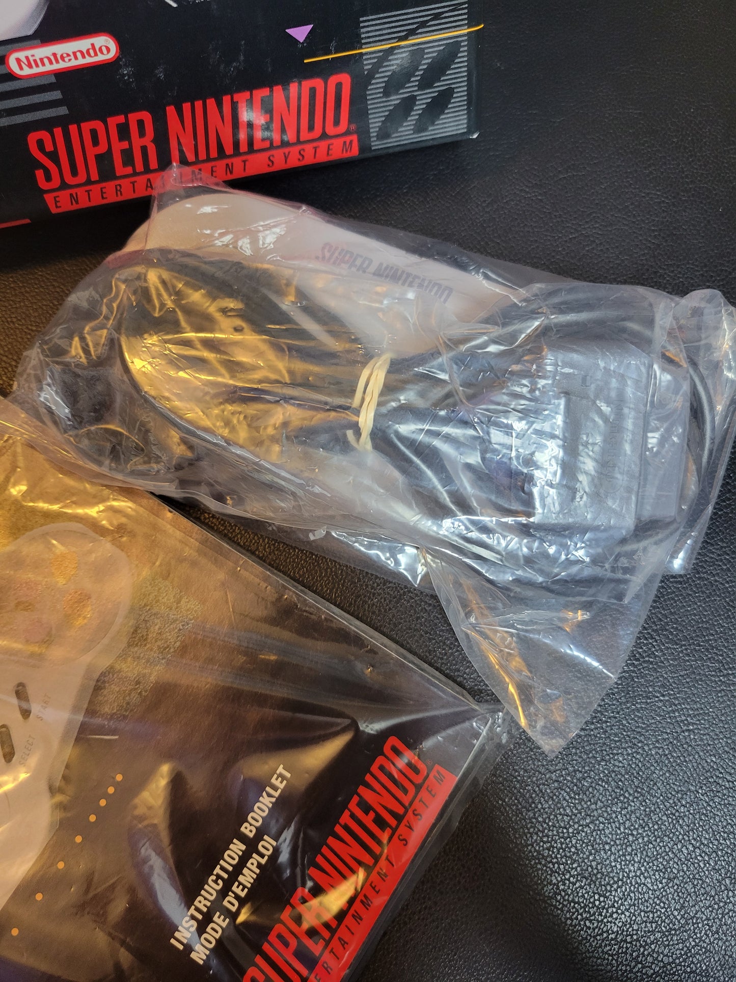 SNS-005 Controller (SNES) - Super Nintendo Ent. 1991 PRISTINE Condition FACTORY PLASTIC - (REAL CIB)