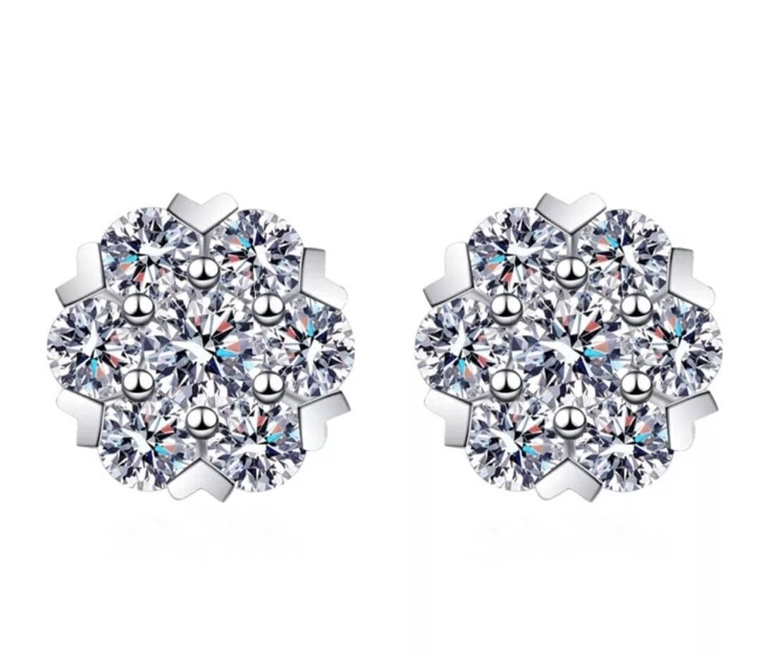 0.5 - 1 Carat Certified Moissanite Brilliant Cut VVS1 D (Colorless) Moissanite Stud Earrings White Gold GRA Certified Anniversary Xmas Set