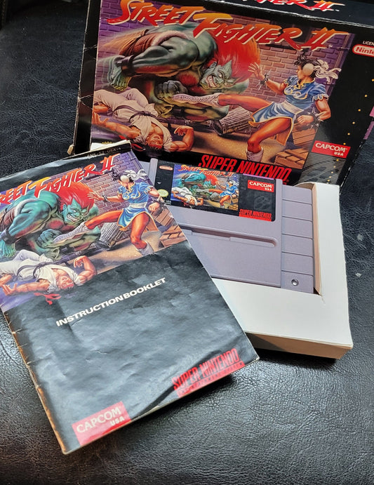 Authentic 1992 STREETFIGHTER 2 SNES Cartridge (Super Nintendo Ent System) CIB Complete In Box + Instructions Immaculate Original Condition